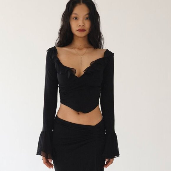 Mirror Palais La Belle Hem Top in Black - Picture 1 of 8